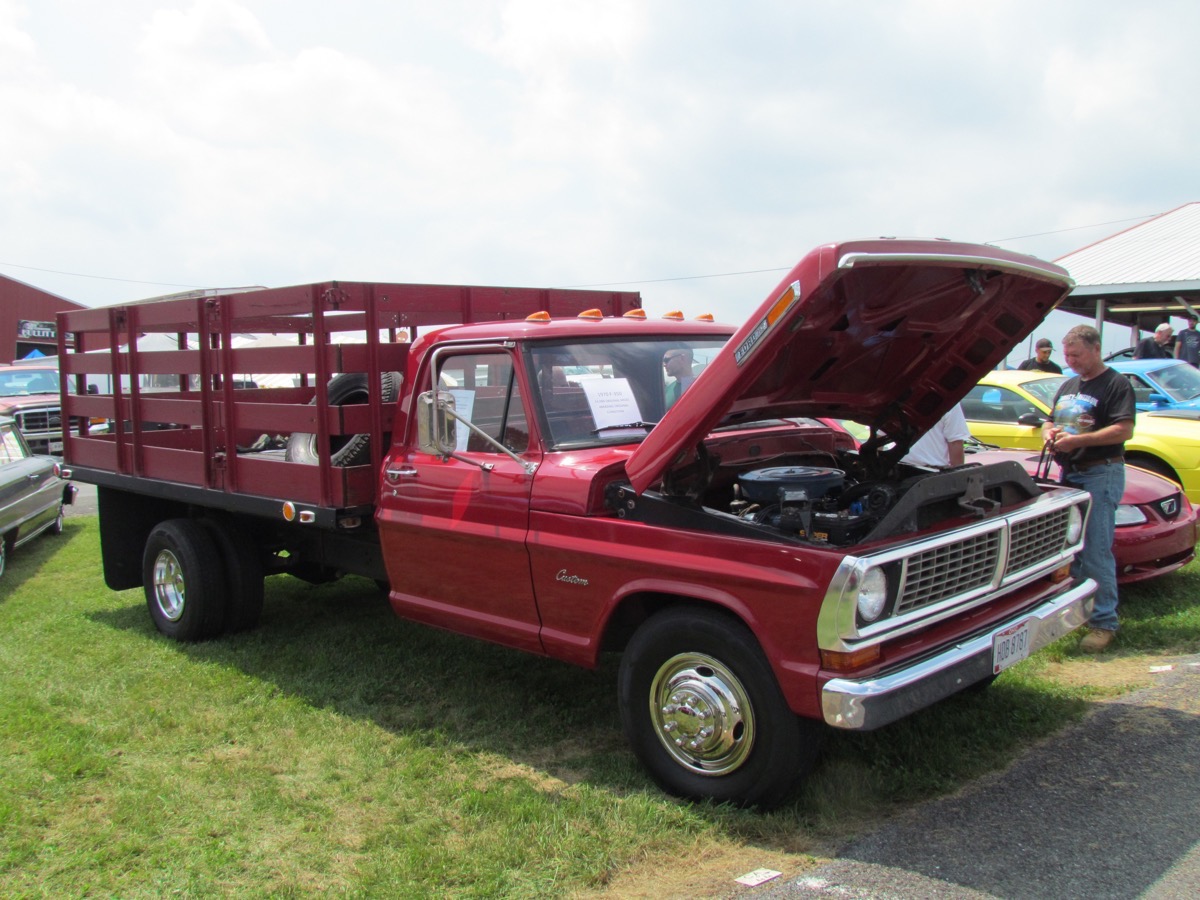 2018 Carlisle Ford Nationals Coverage: We’re Kicking It Off With Trucks and Tractors!