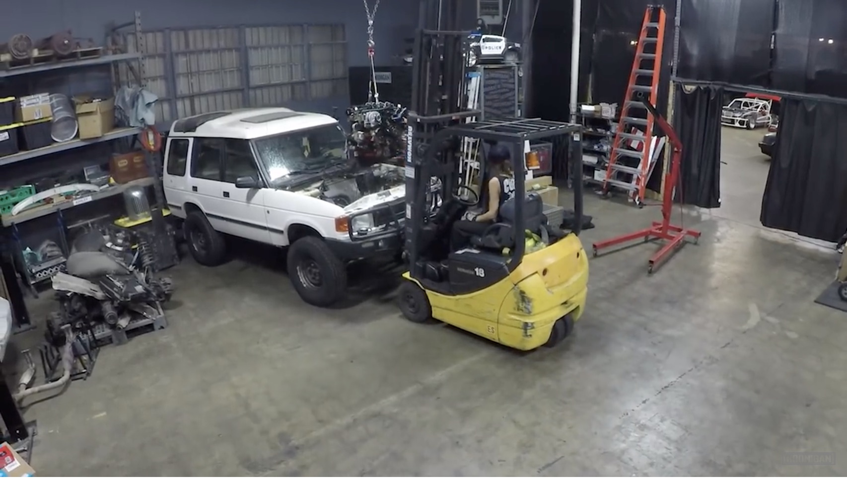Hoonigan Improves A Land Rover Discovery’s Reliability Using A Cummins R2.8 Swap!