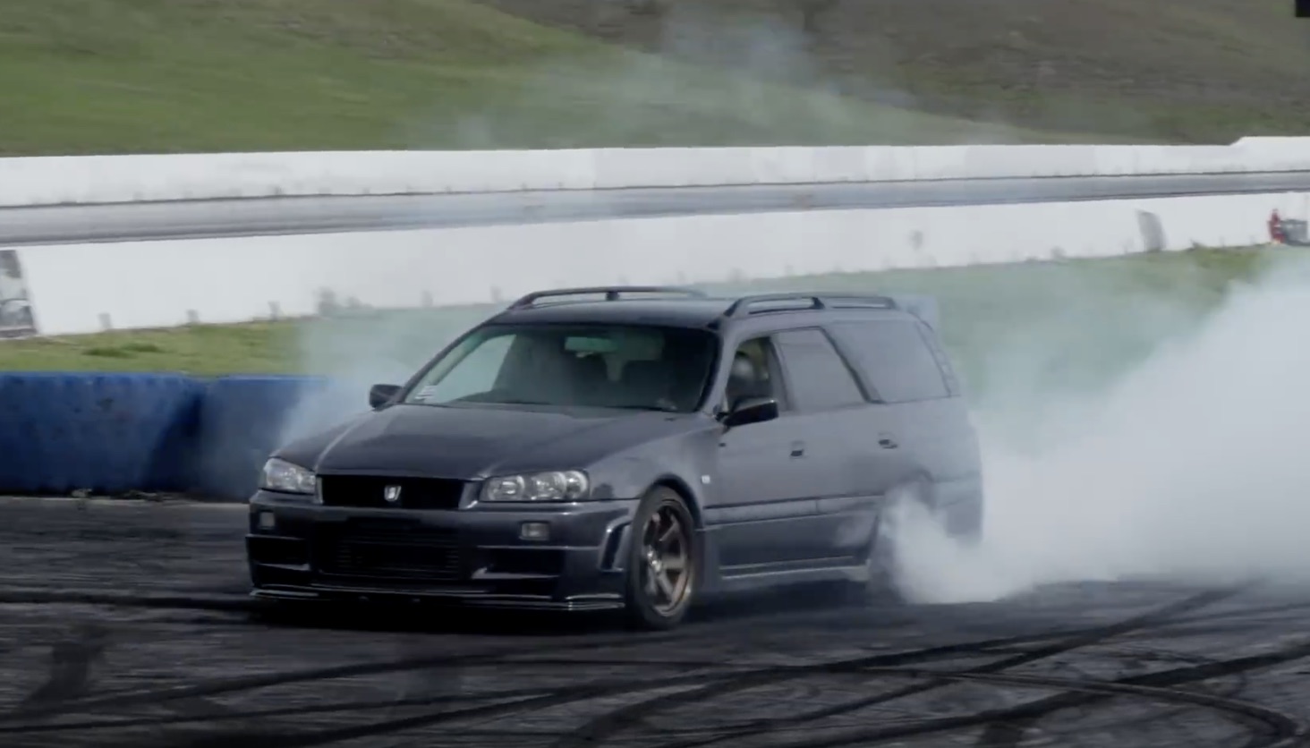 A Rodeo With A Double Unicorn: Getting The Turbo V8 Nissan Stagea Wound Up On The Skidpad!