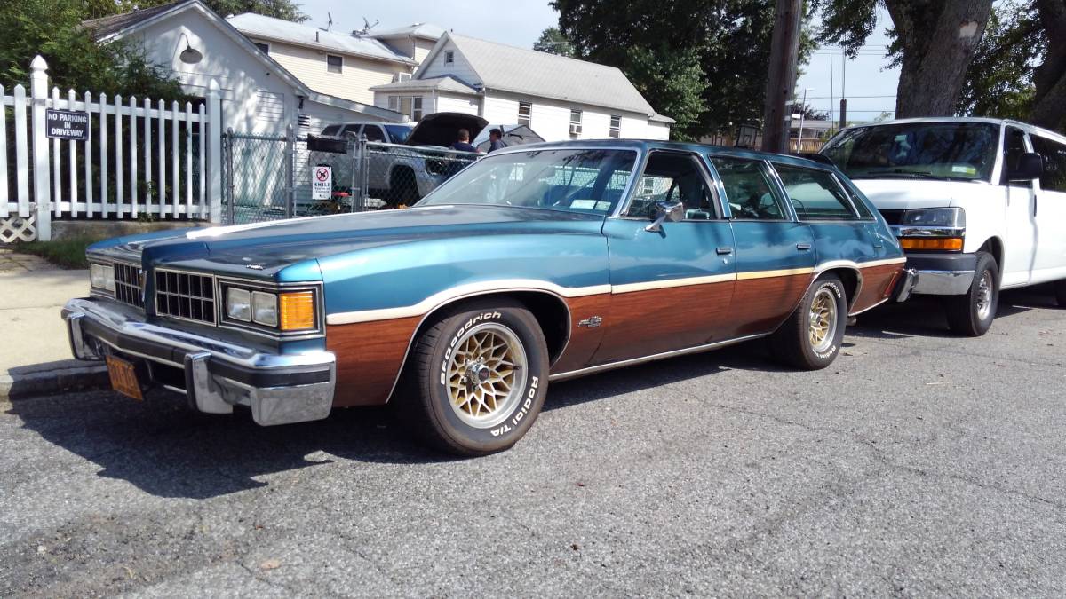 Grand LS Swap: This 1977 Pontiac Grand LeMans Wagon Is Ready To Rip