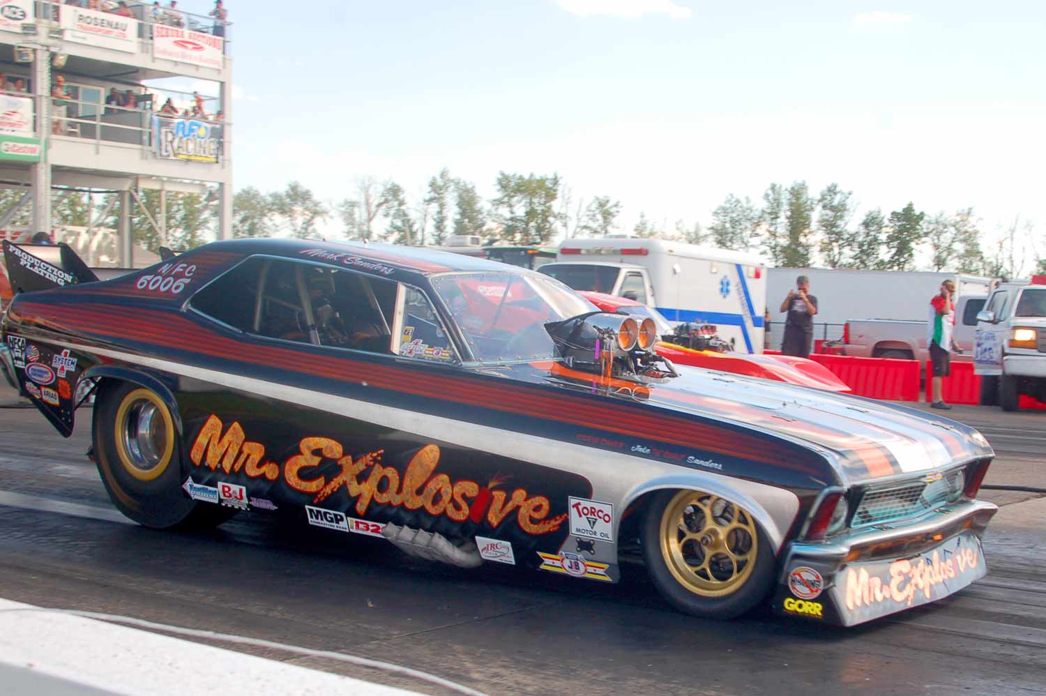 Dragster Or Funny Car? Which Would You Rather Have Hanging In Your Dream Garage?