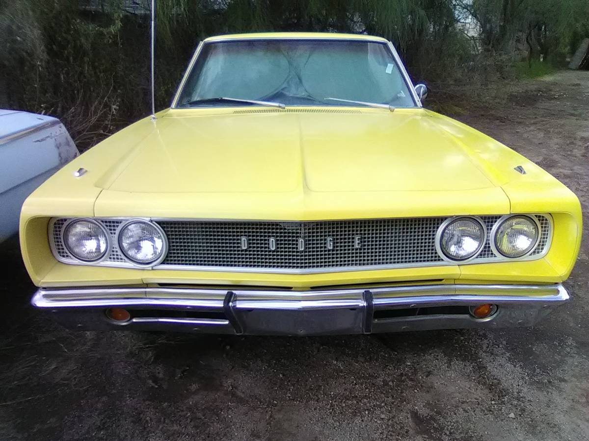 Rough Start: Four Doors Make A Difference On This 1968 Dodge Coronet!