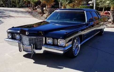 Rolling Rich: This 1972 Cadillac Fleetwood Series 75 Will Make You Feel Like Real Old Money!