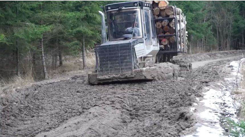 Mud Master: Watch This Loaded Logset 6F Skidder Merrily Chug Through DEEP Gumbo