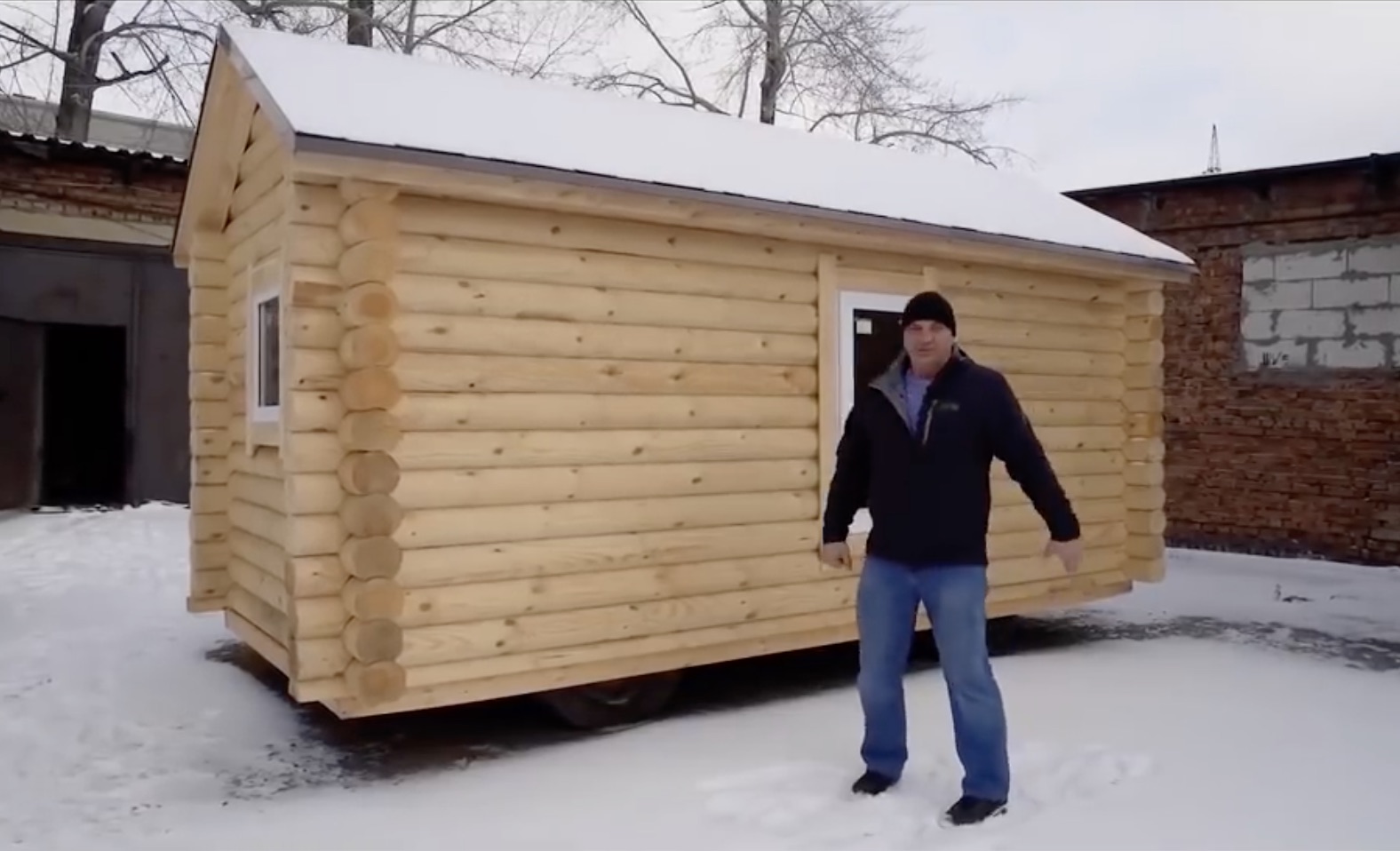 Beating The Siberian Winter In A UAZ-based Mobile Sauna…Yes, Really.