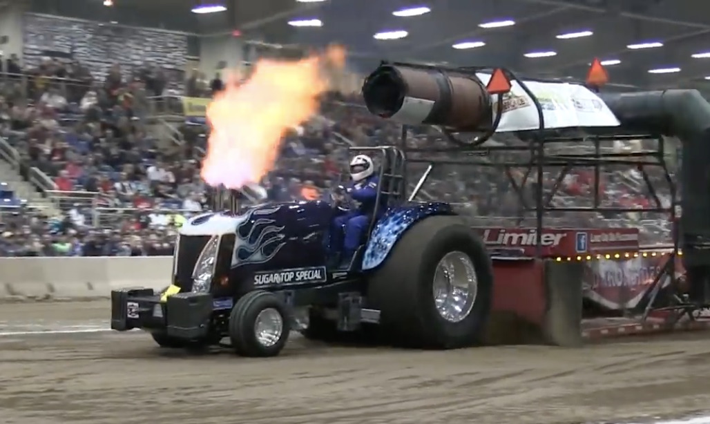 Classic YouTube: Tractor Pull Carnage from The Class Of 2015