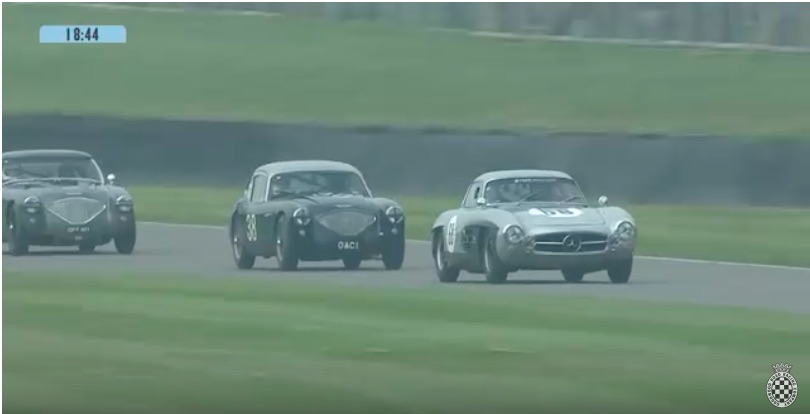 David Coulthard Racing A Mercedes Gullwing Like A Boss Is Our Favorite Internet Thing Today
