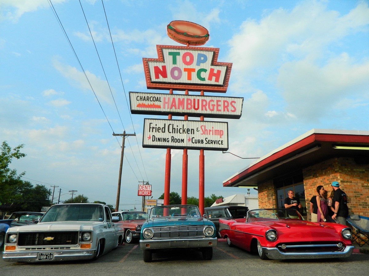 2019 Lonestar Roundup Photo Coverage: Hanging Out At Top Notch Burgers And Some Of The Coolest Cars Ever