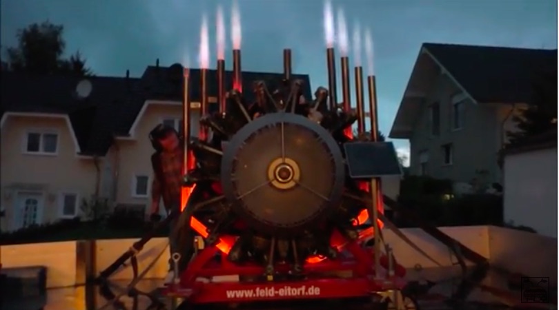 Radial Heat: Watch This Radial Engine Run On A Trailer And Nearly Melt Its Own Exhaust Off!