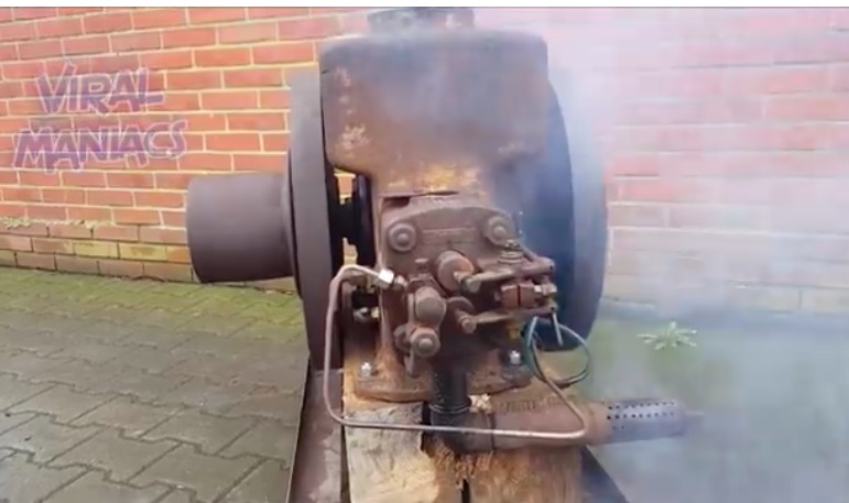 Video: Ancient Engines Live Again – Watch These Internal Combustion Relics Huff and Puff, and Chuff