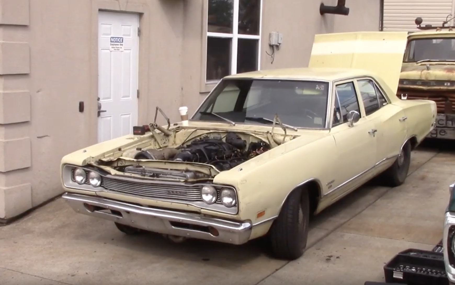 Fixing A Brick: This Dodge Coronet’s Turbocharged 3G Hemi Gets An In-Depth Checkup!