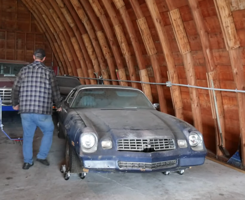 This Barn Find Camaro Hasn’t Run In 21 Years. Will It Fight, Or Will It Fire And Run?