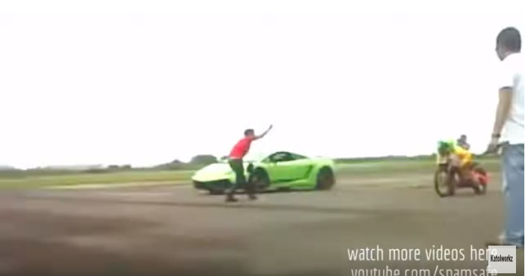  Warmed Up Scooter Destroy A Lamborghini In A Drag Race