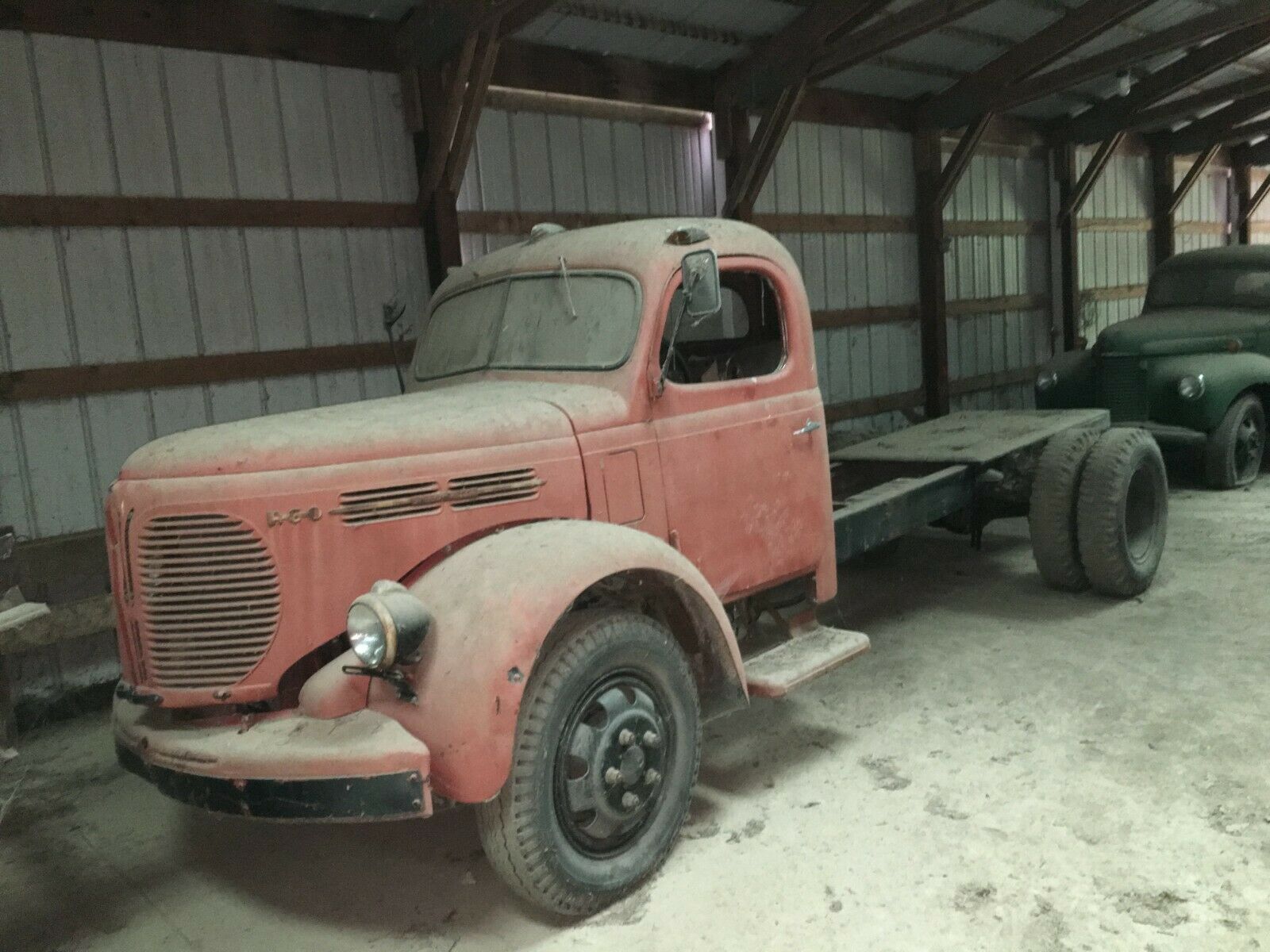 reo speedwagon truck images