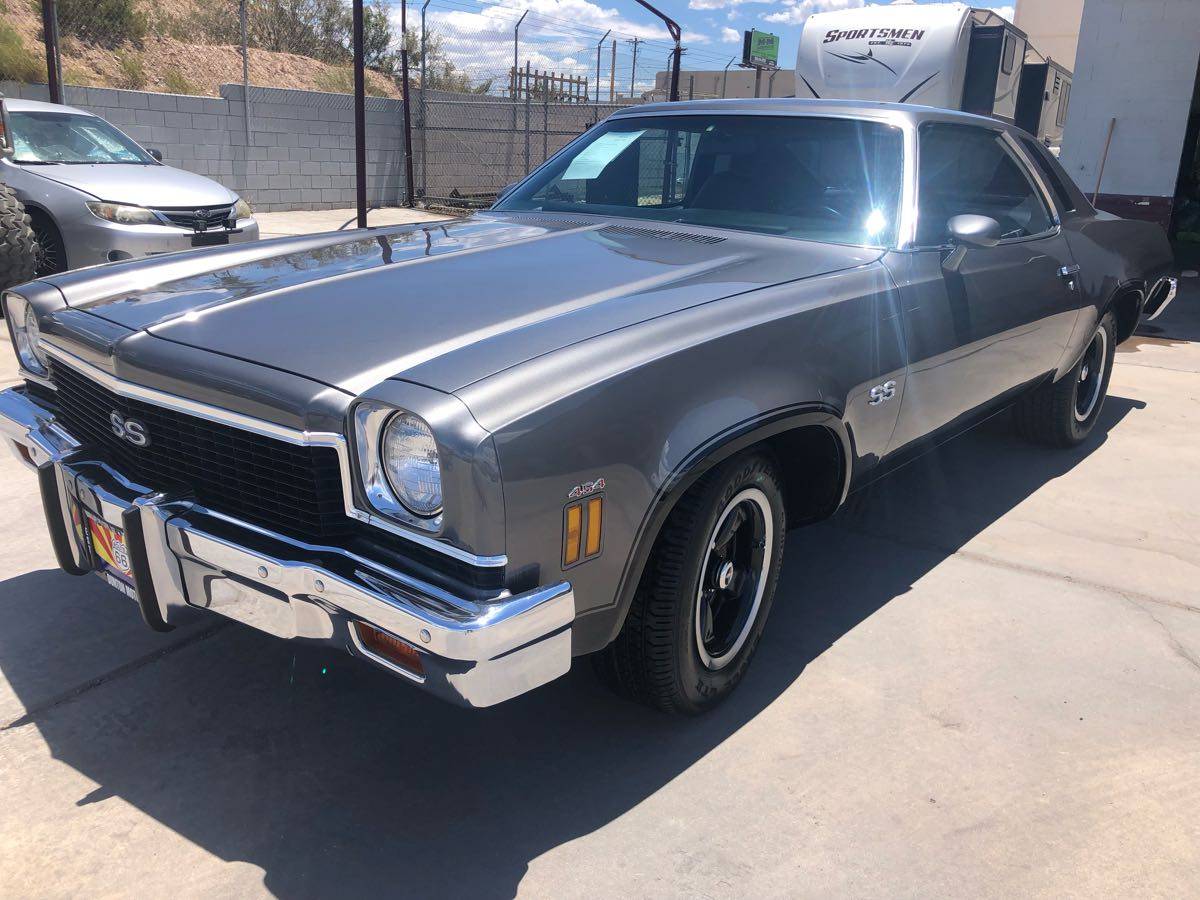 Do The Modified Quarter Windows On This 1973 454 SS Chevelle Make You Not Want To Buy It?