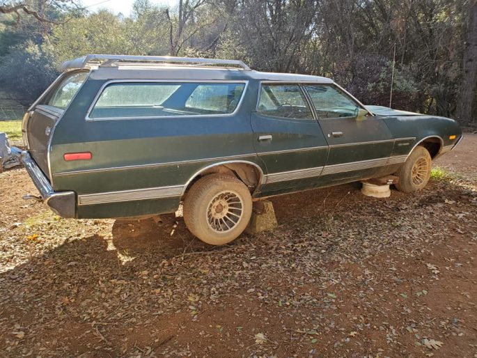 1972 Gran Torino Station Wagon  Station wagon cars, Station wagon, Wagon  cars