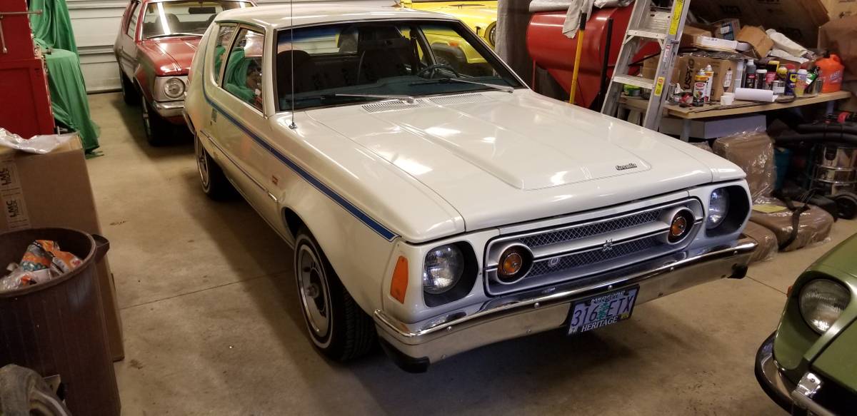  This Levi's Edition 1976 AMC Gremlin Has Just 48,000 Miles On  It And Is A One Owner Car! Make It Yours Dude! 