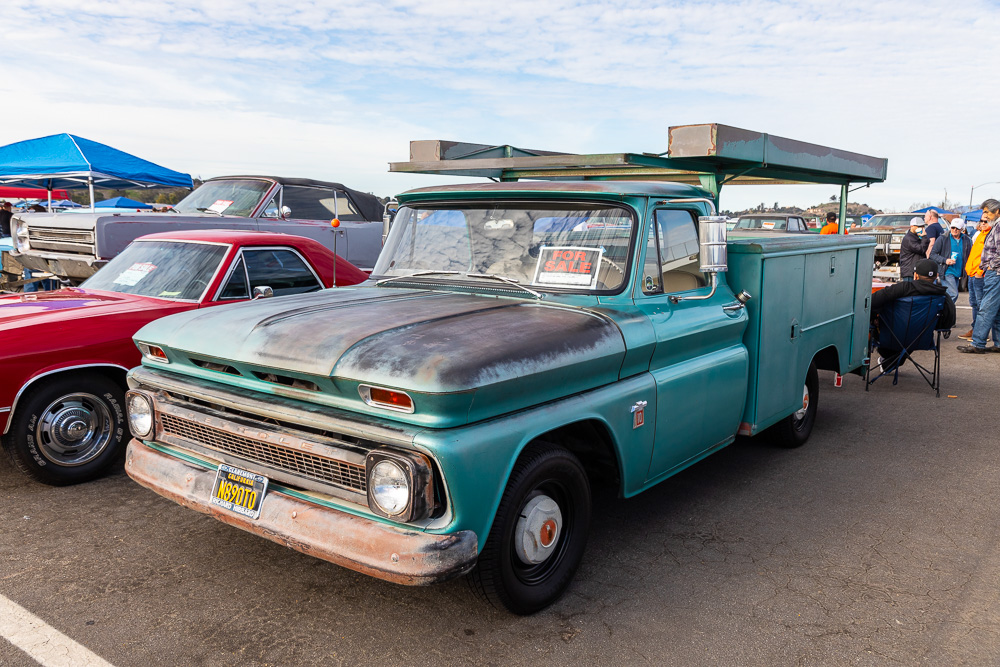 Pomona Swap Meet Coverage: More Cool Cars and Trucks From The Nation’s Biggest Regular Swap Meet!