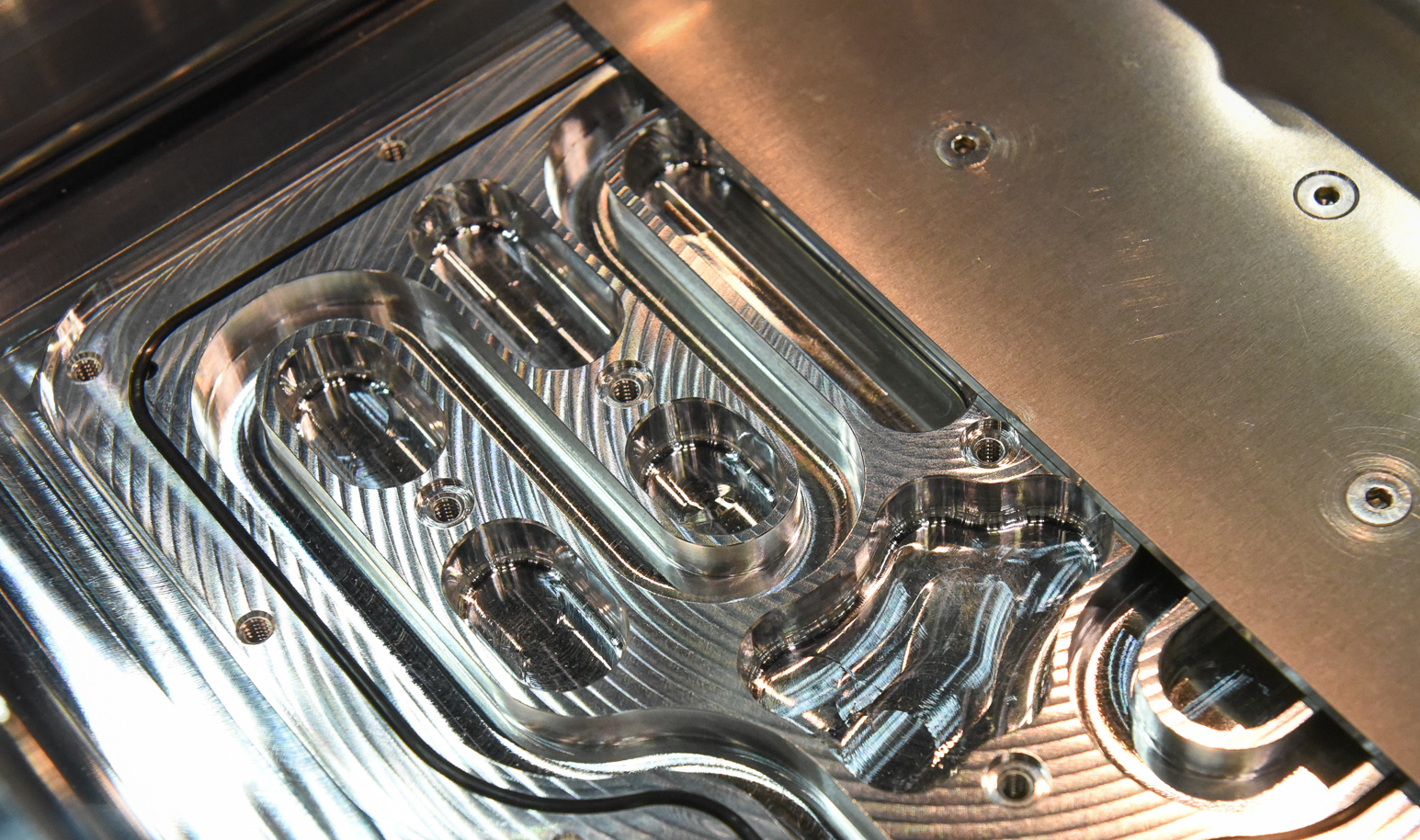 Awesome Parts: Meziere Billet Aluminum Transmission Pan With Built In Cooling, For TH400!