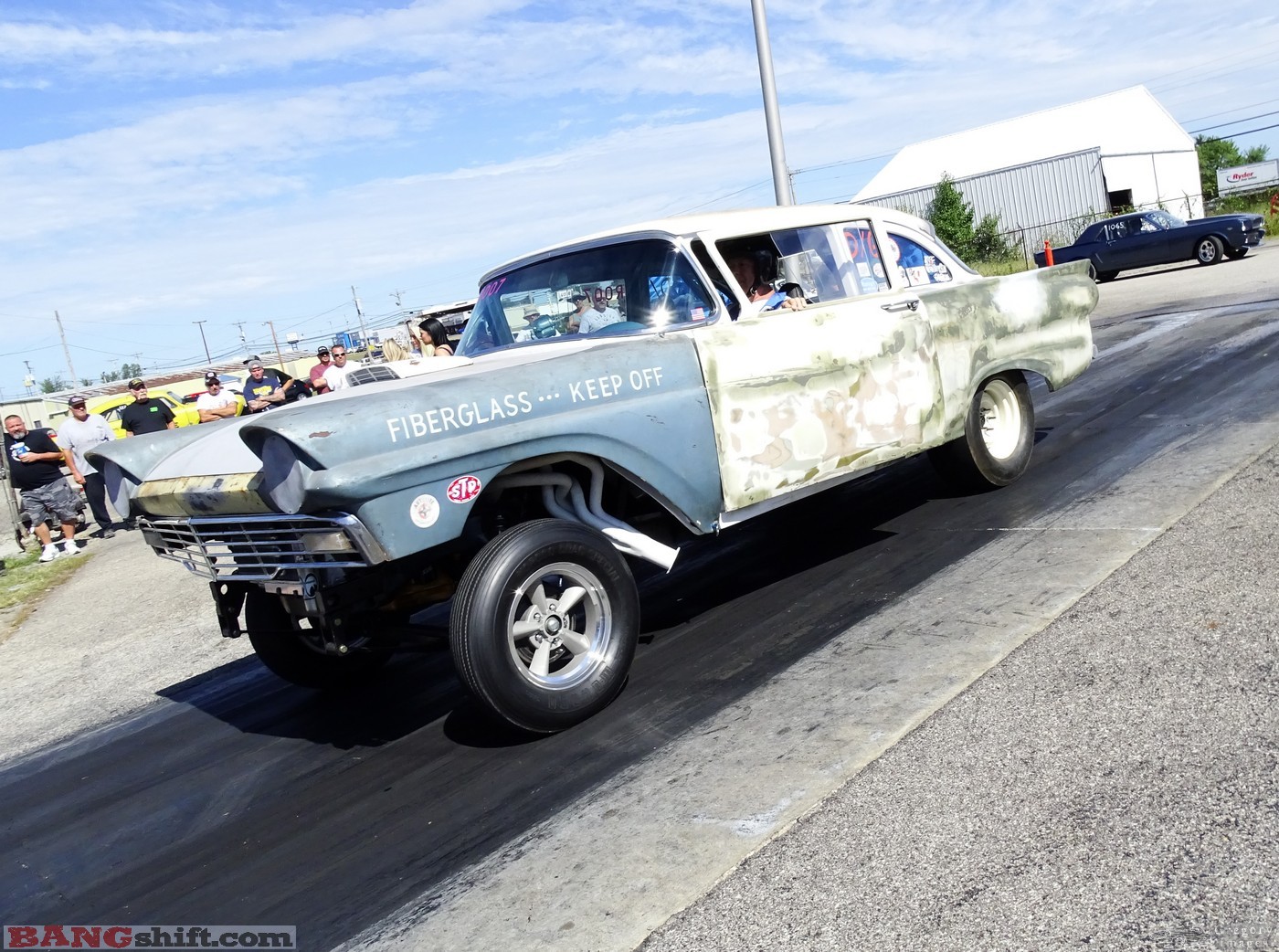 Drag Race Action Photo Coverage: The US60 Nostalgia Nationals – Wheels Up and Tire Smoking Fun!