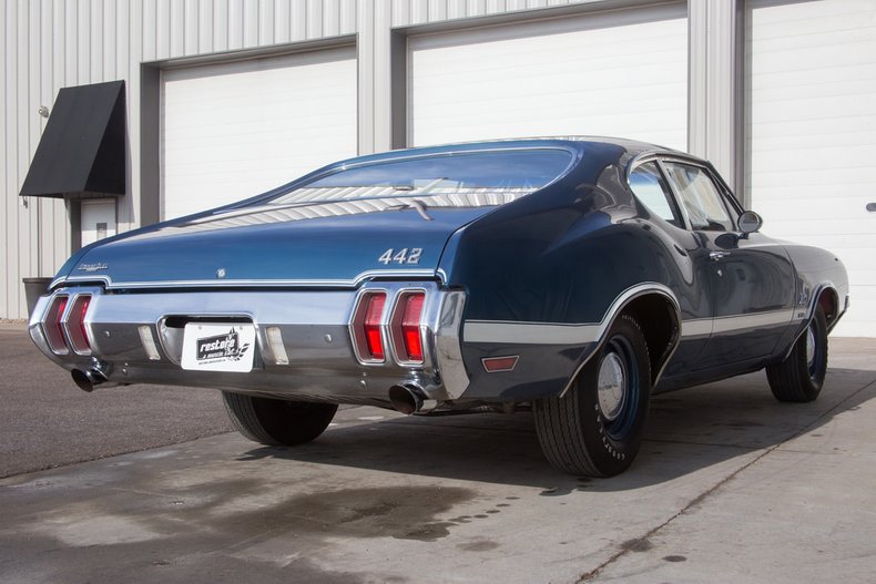 Bangshift Com 1970 Olds 442 W30 W27 Car Is A Restored Example Of Peak Olds Muscle