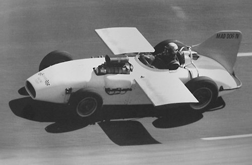 History Fun: How Two Drag Racers With The Wrong Car Set The World’s Closed Course Speed Record In 1961 – Great Story