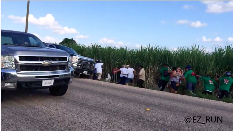 RUN! This Video From A Street Race In Belize Is Hilarious Because No One Got Killed – Not Really Smart