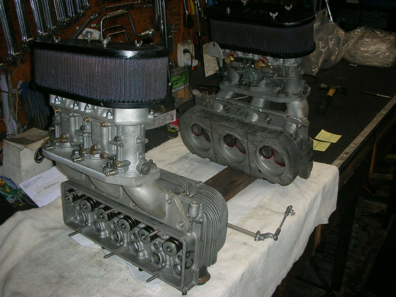 Flat Six Muscle Parts: These Hardcore Corvair Heads and Weber Carbs Are Cool To Look At And Better On Your Engine!