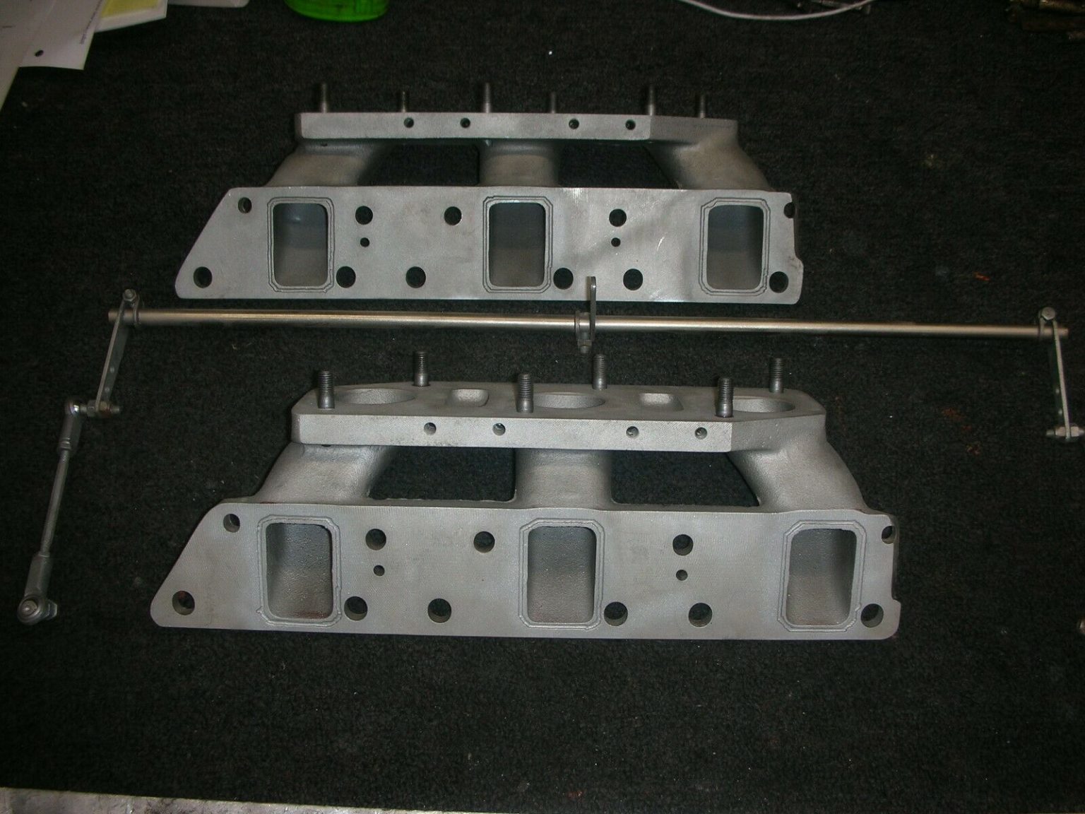 Hardcore Corvair Heads and er Carbs Are Cool To Look At