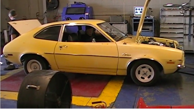 The Sleepiest Sleeper: Watch This Slot Mag Equipped Pinto Make 350 Wheel Horsepower On The Rollers!