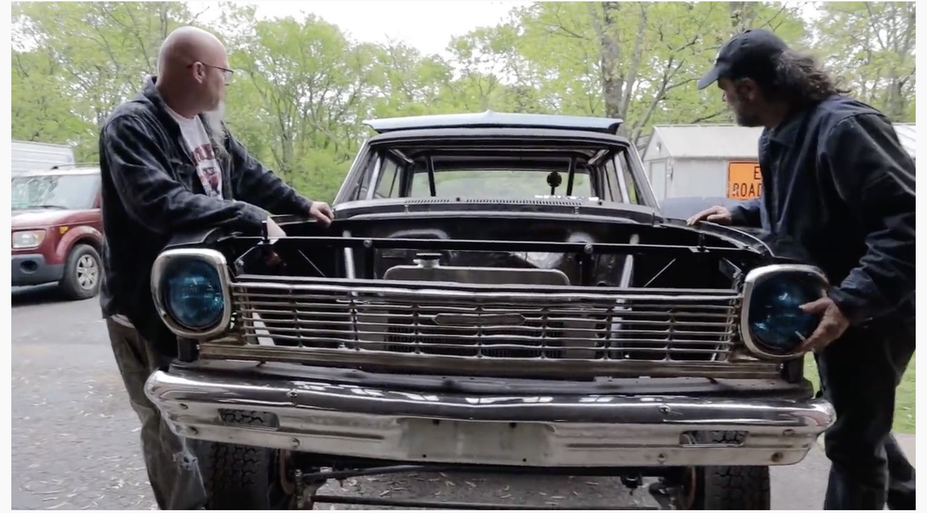 Tanglefoot: Uncle Tony Checks Up On His Buddy Lamchop And His Nova Gasser!