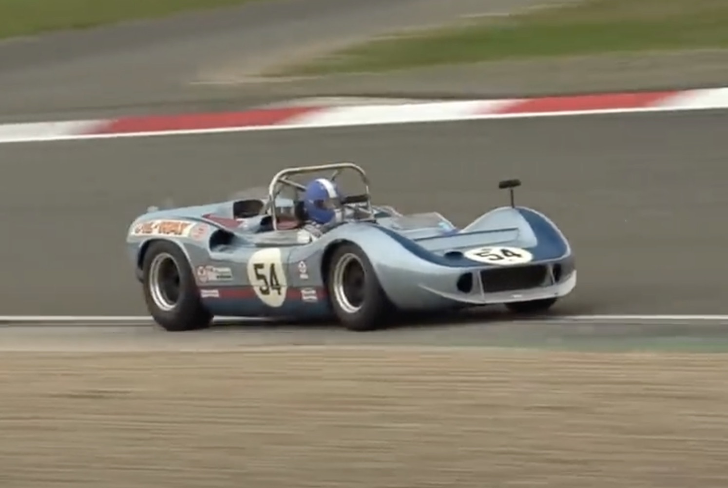 Morning Symphony: McLaren M1B – Choose Your Own Adventure