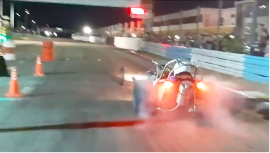 Drag Racing Down South, Way Down South: Check Out This Action From Argentina! Slingshots, Crazy Four Bangers, and More!