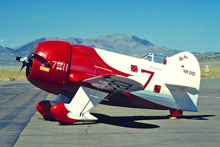 The Killer Plane And The American Hero That Tamed It: This Is The Story of Jimmy Doolittle and the Gee Bee R1