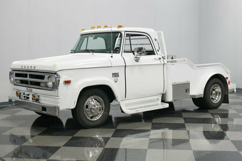 BangShift.com Money No Object: 1970 Dodge D300 - Working Never Looked So  Good - BangShift.com