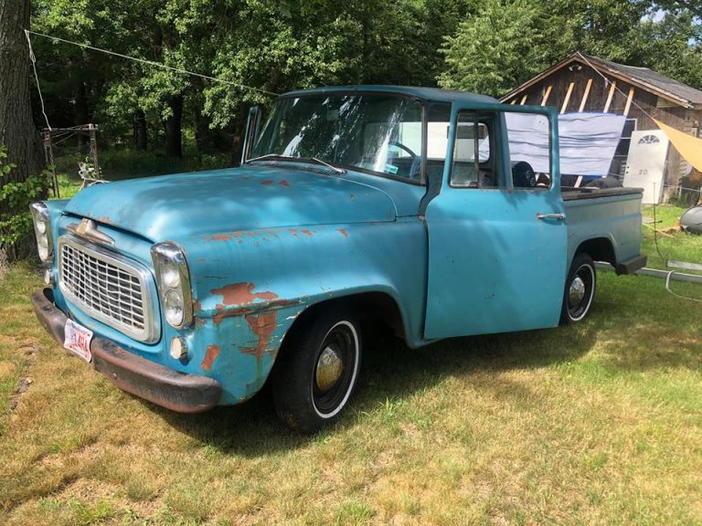 BangShift.com Propane Power! This 1960 International B-100 Is A Super ...