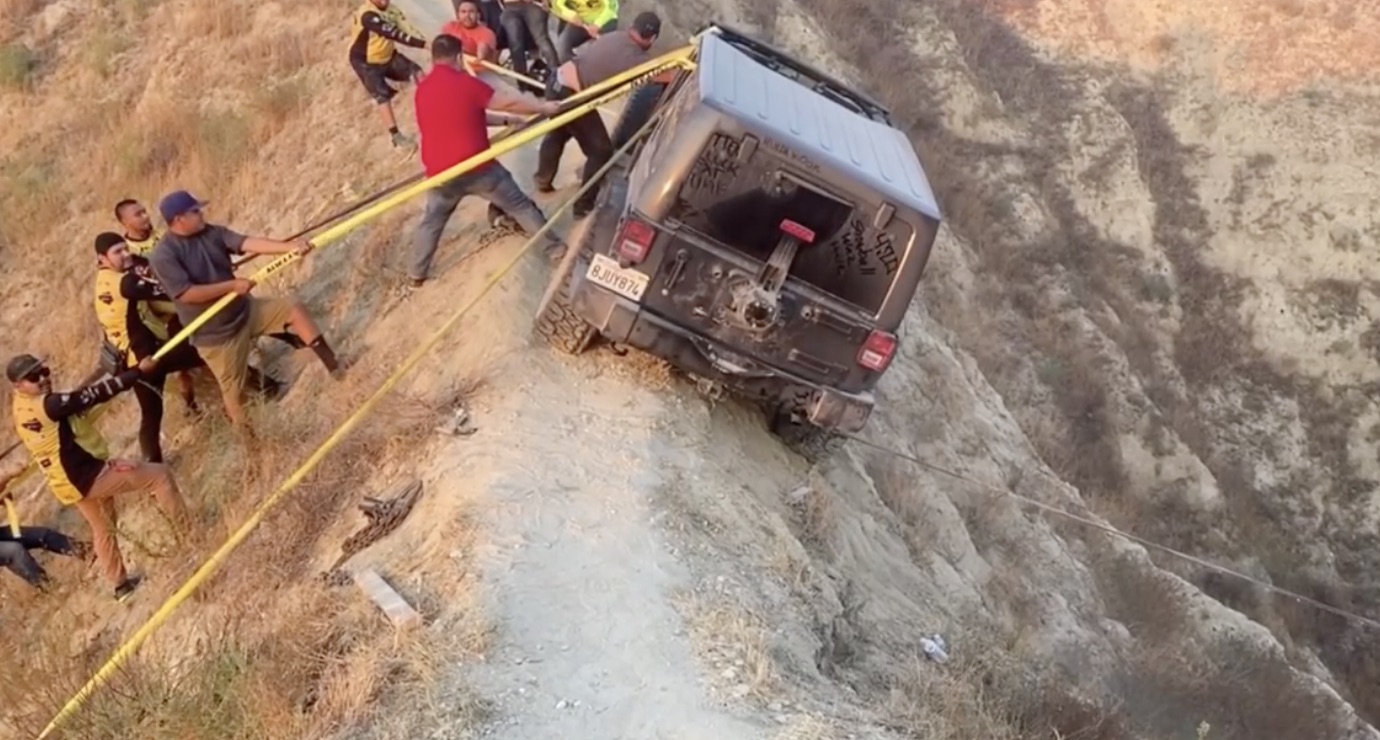 Gentle, Now: Saving The Jeep That Was Stuck On The Razor Ridge Trail In California
