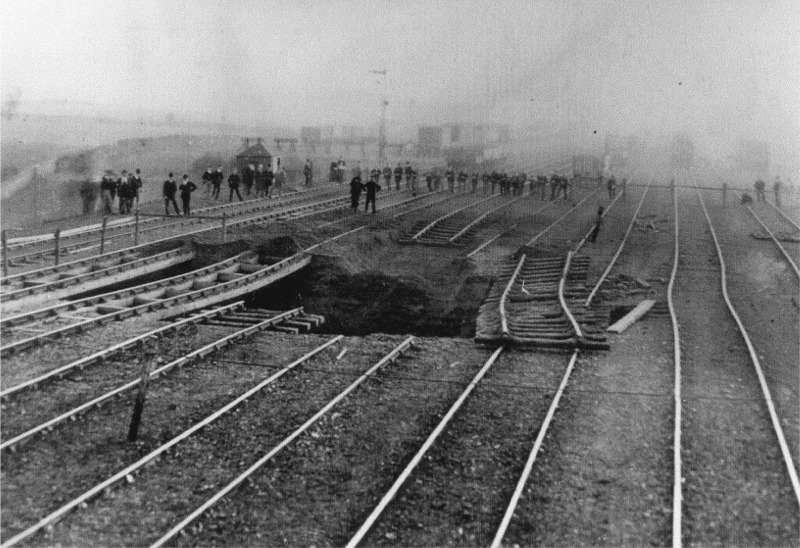 On This Day: The Lindal Railway Incident, or How To Make A Locomotive Disappear Forever