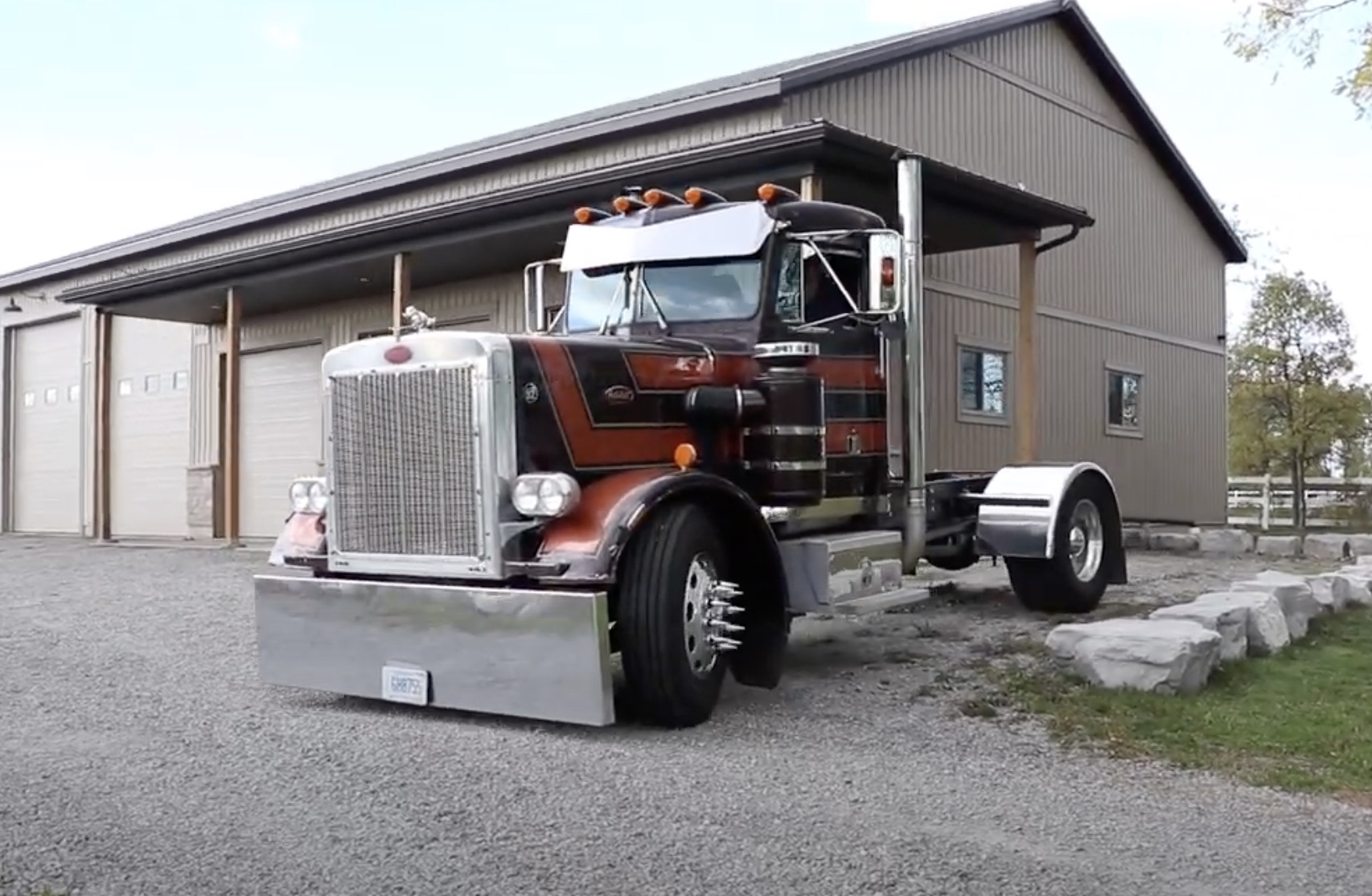 Heavy Hitter: A Drag-Racing Peterbilt That Will Stripe The Pavement Anywhere, Anytime