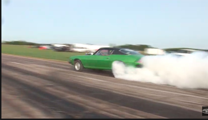 Simple, Awesome, and Fun: Watch These Hot Rods Hammer Down An Old Kansas Air Strip