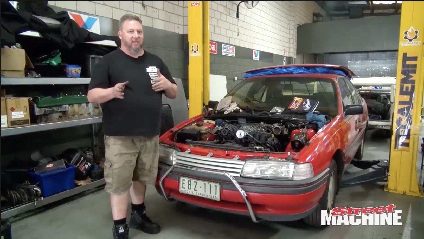 That Odd Bark: The Blown V6 Holden Berlina Barks To Life For The First Time!