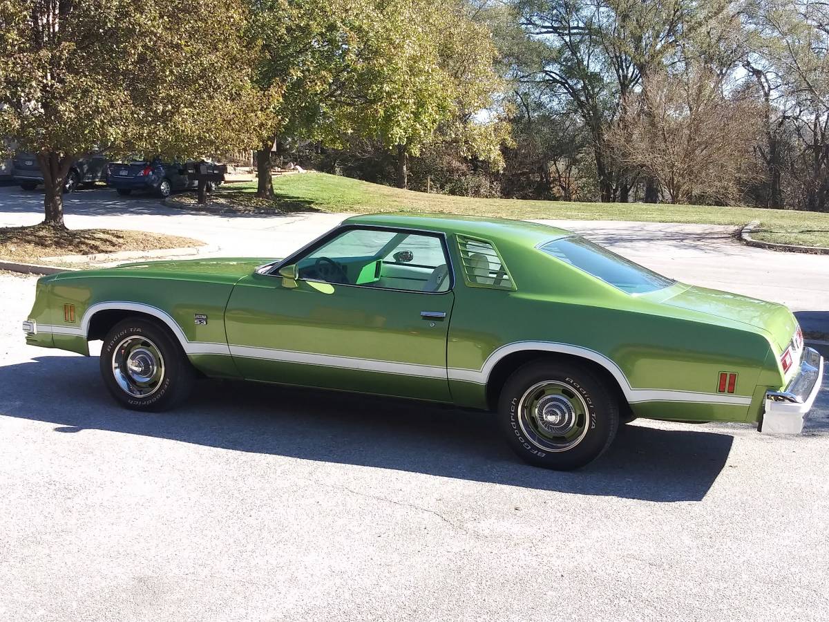 This 1976 Chevelle Laguna S-3 Is A Time Capsule That Would Have Anyone Green With Envy