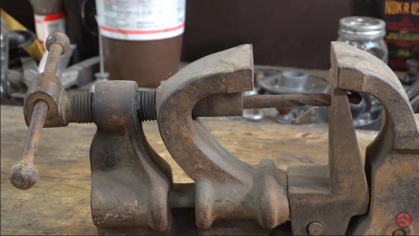 Hand Tool Rescue: Watch This 100 Year Old Vice – Drill – Anvil Combo Get Restored, Totally Oddball Tool