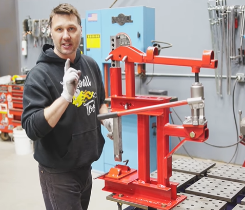 Hydraulic and Arbor Presses in Additional Garage Equipment