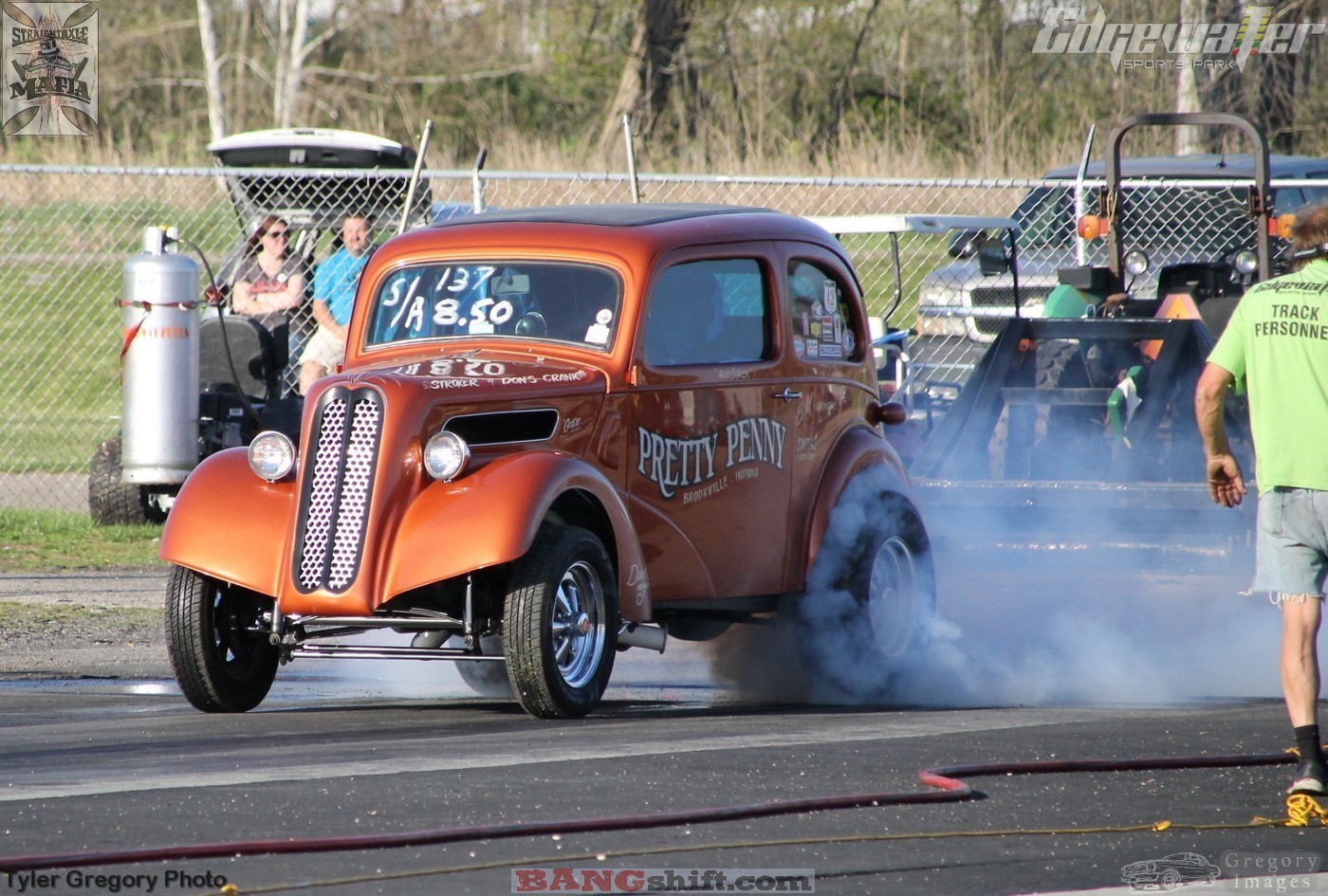 More Straight Axle Gasser Action From Edgewater Sports Park: Straight Axle Mafia In The House!