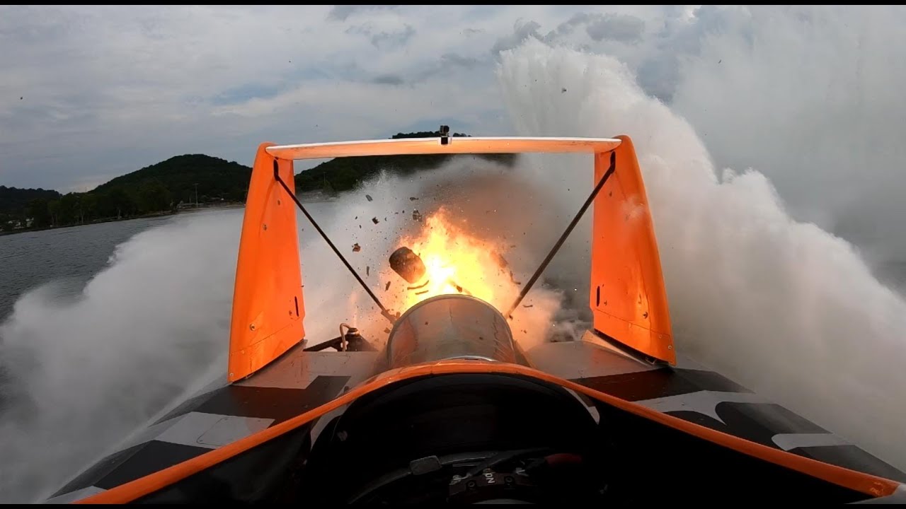 U-8 Miss Tri-Cities Hydroplane Blows Turbine Engine Into A Pile Of Parts During The APBA Gold Cup Final Heat