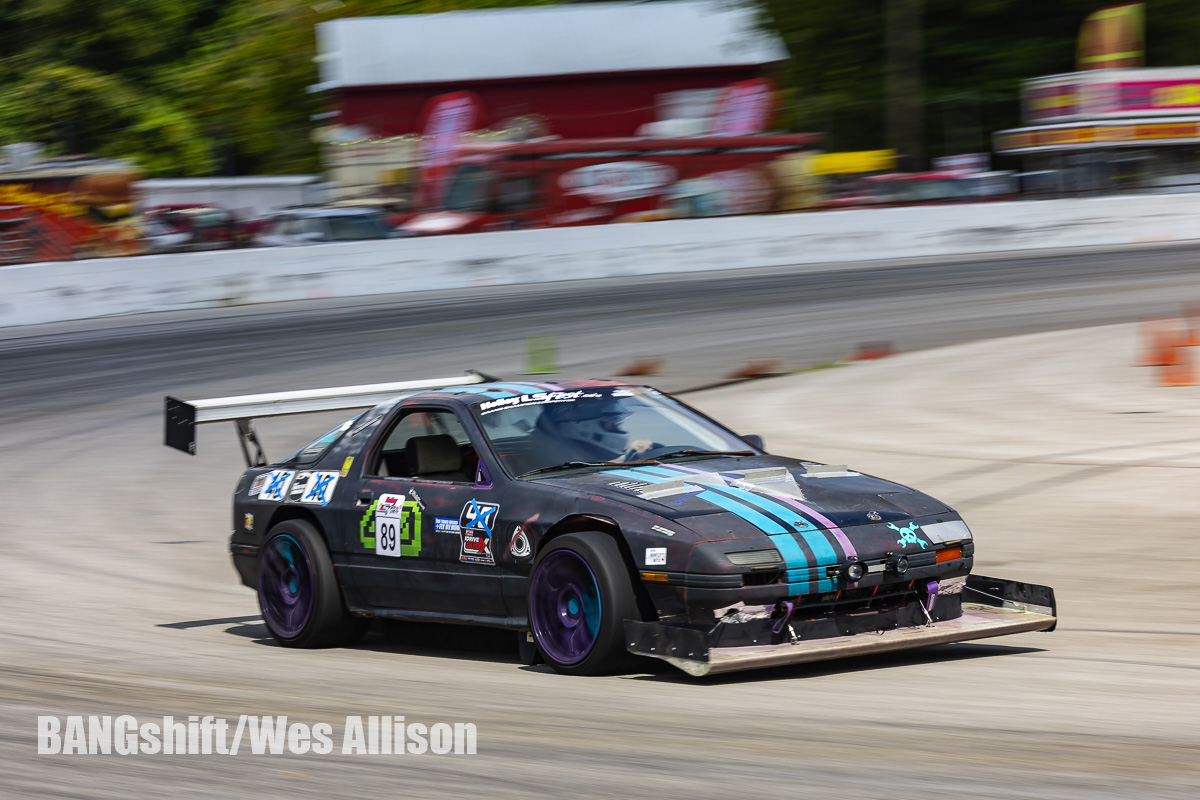 LS Fest East 2022 Photo Coverage: Bad Ass Corner Carving Muscle