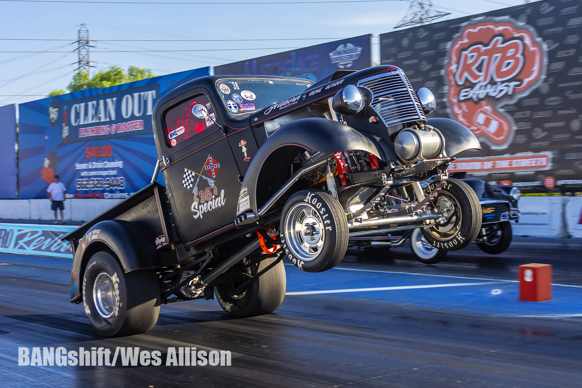 Nitro Revival Photos: Nostalgia Nitro At Its Best! Dragsters, Funny Cars, Altereds, And Gassers!