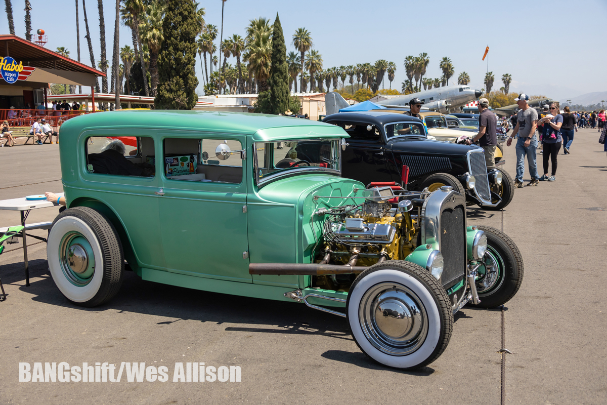 The Race Of Gentleman At FlaBob Airfield Was Spectacular. Check Out These Photos!