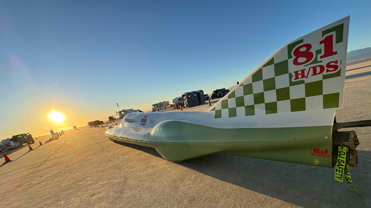 FREE LIVE LAND SPEED RACING FROM THE SCTA Dry Lake Bed Races At El Mirage – November 9 2025 Day 2